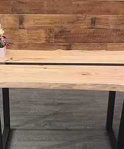 стол из слэба в стиле лофт из белёного дуба