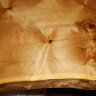 Письменный стол из слэба горноалтайского кедра - Фрагмент письменный стол из слэба кедра